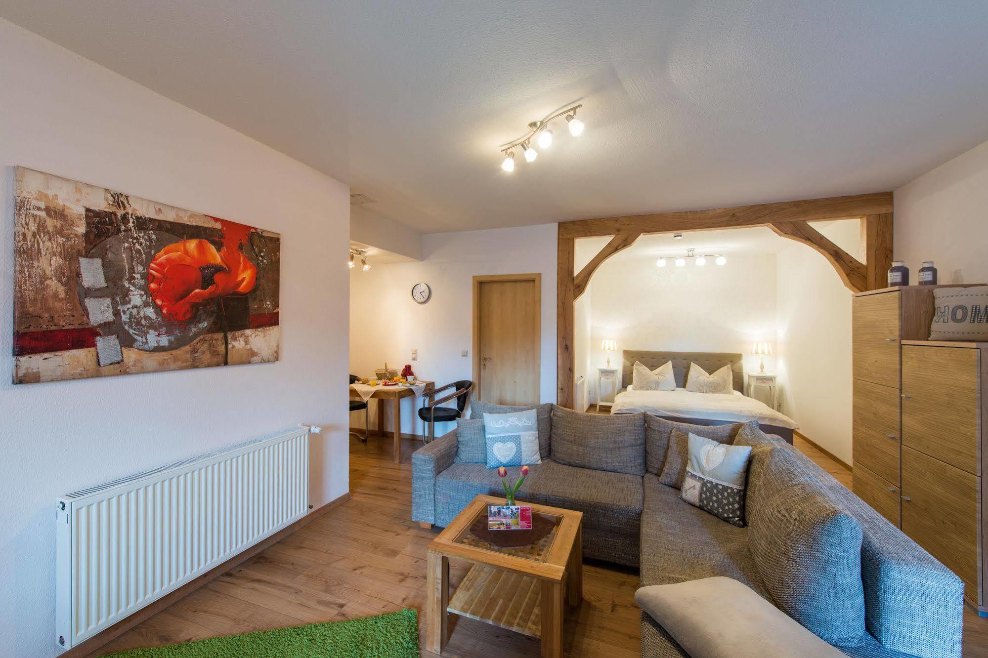 Apartmenthaus Im Stieg 奎德林堡 外观 照片
