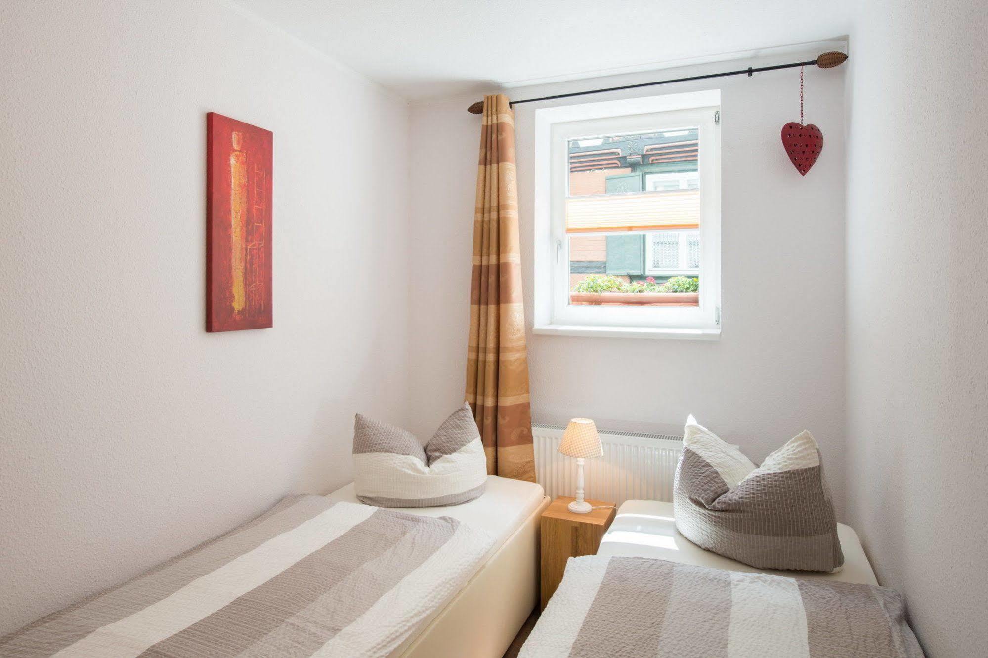 Apartmenthaus Im Stieg 奎德林堡 外观 照片